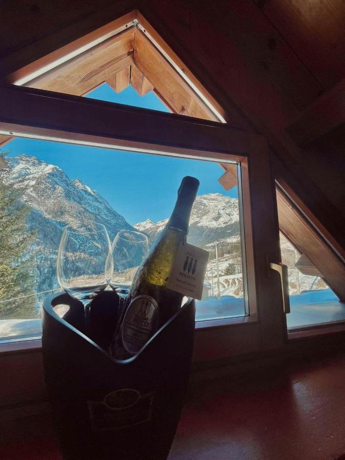 Sasso Nero Hotel Chiesa in Valmalenco Luaran gambar